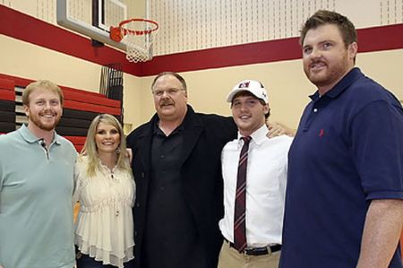 Andy Reid and Tammy Reid are parents of&nbsp;Britt,&nbsp;Spencer,&nbsp;Crosby, and&nbsp;Drew Ann.